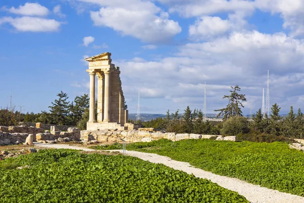 Apollo hylates, Kıbrıs tapınak kalıntıları — Stok fotoğraf
