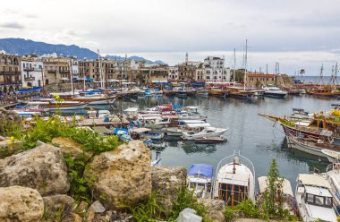 Girne (Girne) eski liman, Kuzey Kıbrıs Türk Cumhuriyeti