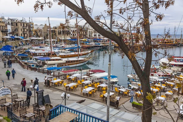 Kyrenia (Girne) antigo porto, Norte de Chipre — Fotografia de Stock