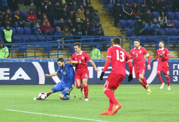 Amistoso juego Ucrania v Serbia en Kharkiv —  Fotos de Stock