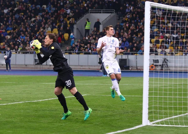 Ukrainian Premier League: Dynamo Kyiv v Shakhtar — Stock Photo, Image