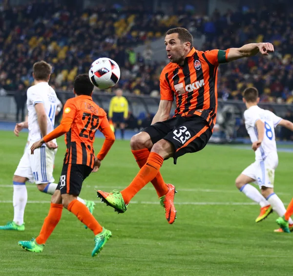 Ukraińska Premier League: Dynamo Kyiv przeciwko Szachtar — Zdjęcie stockowe
