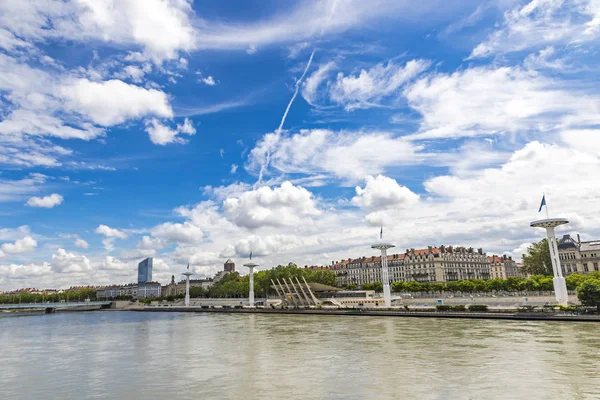 在里昂，法国罗纳河 Enbankment — 图库照片