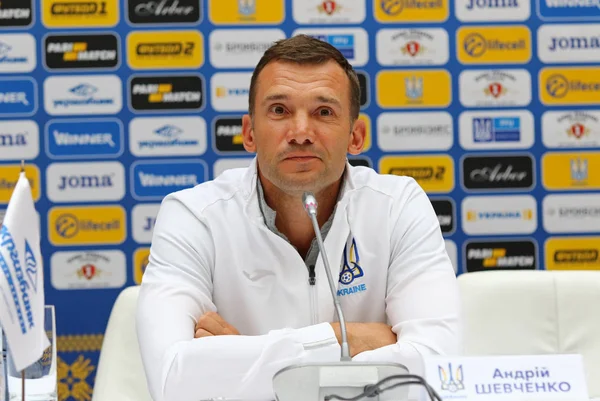 キエフのウクライナ代表サッカー チームの練習 — ストック写真