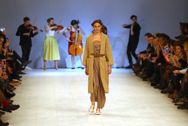 Ukrayna moda hafta Aw 2017/18: toplama Rybalko tarafından