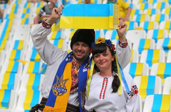 UEFA Euro 2016 spelet Ukraina v Polen — Stockfoto