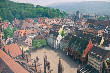 binalar şehrinde freiburg im breisgau, Almanya
