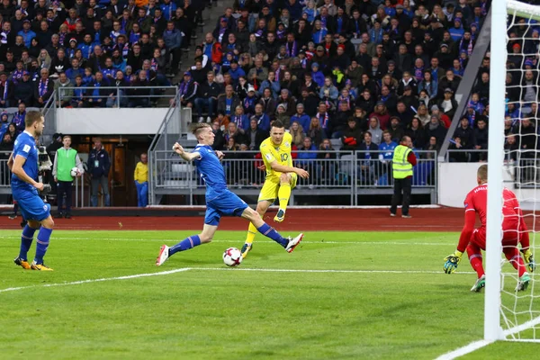 World Cup 2018 kvalificerade: Island v Ukraina i Reykjavik — Stockfoto