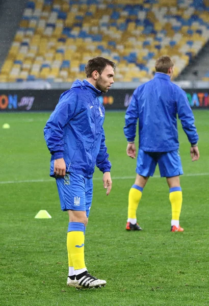 World Cup kvalet: Ukraina v Kroatien i Kiev. Före match — Stockfoto