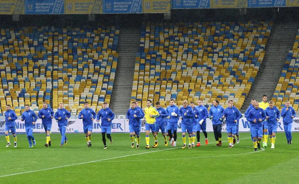 Qualifications Coupe du monde : Ukraine v Croatie à Kiev. Avant le match — Photo