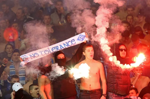Liga Premier Ucraniana: Dynamo Kiev vs Shakhtar Donetsk —  Fotos de Stock