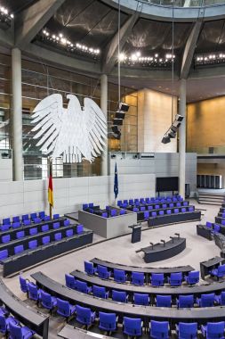 Berlin'de Alman Parlamentosu (Bundestag) genel kurul Salonu