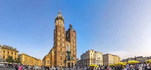 Panoramic view of Rynek Glowny in Krakow, Poland — Stock Photo, Image