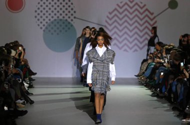 Ukrayna moda hafta Fw18-19: toplama Golets tarafından