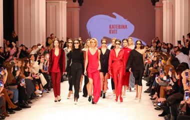 Ukrayna moda hafta Fw18-19: toplama Katerina Kvit tarafından
