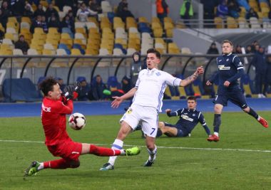 Ukrayna Premier Ligi: Dinamo Kiev v Kiev Olimpik