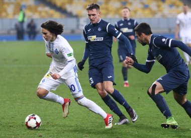 Ukrayna Premier Ligi: Dinamo Kiev v Kiev Olimpik