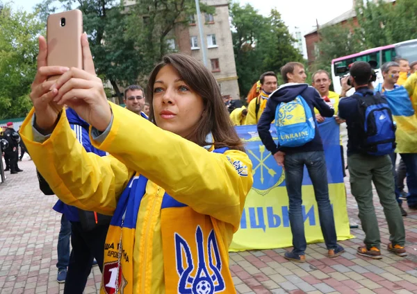 Fan-Mart kaya Ukrayna Milli Futbol takım taraftarlarının — Stok fotoğraf