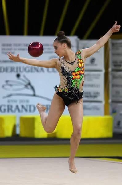Rytmická gymnastika Grand Prix "Deriugina Cup" v Kyjevě, Ukrajina — Stock fotografie