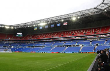 Stade de Lyon (Parc Olympique Lyonnais), Lyon, Fransa