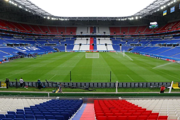Stade de Lyon (Parc Olympique Lyonnais) en Lyon, Francia —  Fotos de Stock