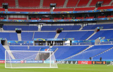 Stade de Lyon (Parc Olympique Lyonnais), Lyon, Fransa