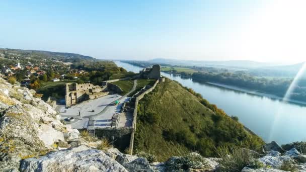 Malerischer Blick auf die Burg devin in Bratislava, Slowakei — Stockvideo