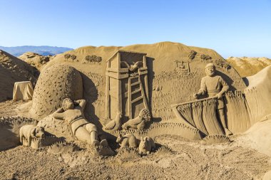 Las Palmas de Gran Canaria, İspanya sahilindeki kum heykelleri