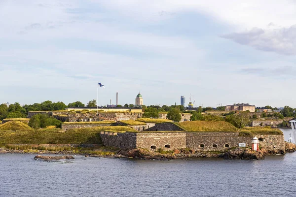 芬兰堡垒索门林纳的堡垒堡垒在赫尔辛基, 芬兰 — 图库照片