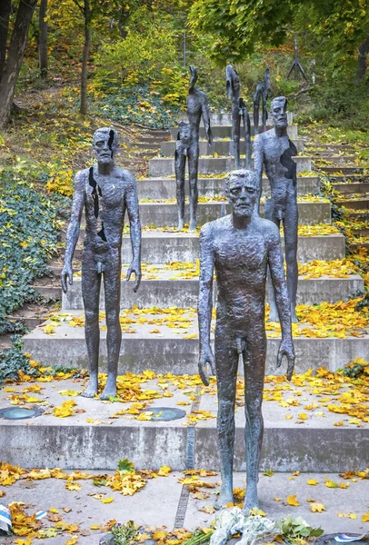 对捷克布拉格共产主义受害者的纪念 — 图库照片