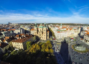 Aziz Nicholas Kilisesi ve Staromestske Prag, Çek Cumhuriyeti