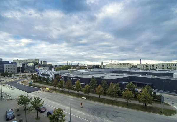 Panoramisch uitzicht op de wijk Sadama (haven) in Tallinn, Estland — Stockfoto