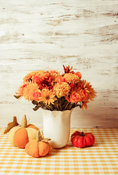Autumn decor on table — Stock Photo, Image
