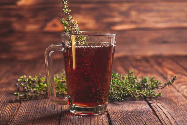 The thyme tea — Stock Photo, Image