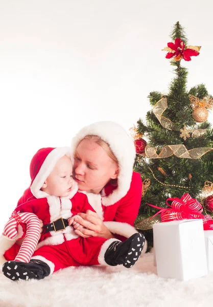 Weihnachten Baby und Mama — Stockfoto
