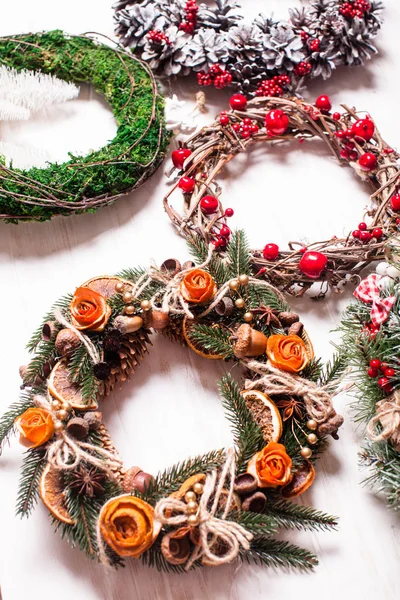 Julmarknad wreathes — Stockfoto