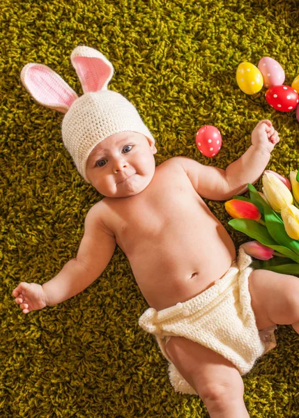 Baby Easter bunny — Stock Photo, Image