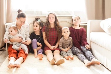 Kardeşin büyük aile