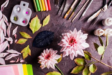 DIY gerçekçi çiçek yapma