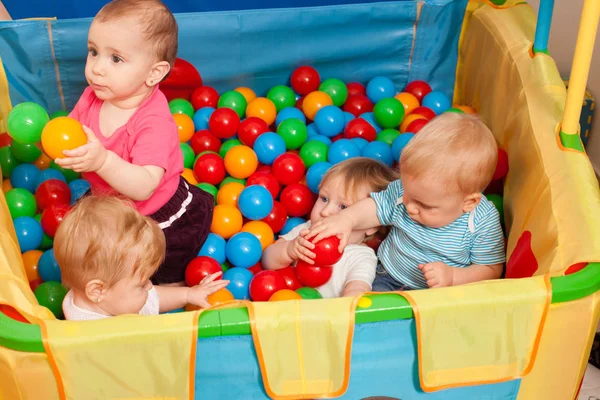 Cute babies playing — Stock Photo, Image