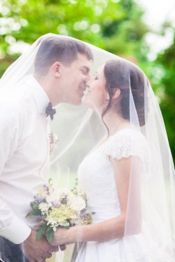 Düğün çifti açık