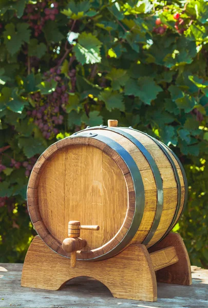 The wooden barrel — Stock Photo, Image