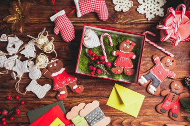 Hazırlık bir Noel hediye kutusu