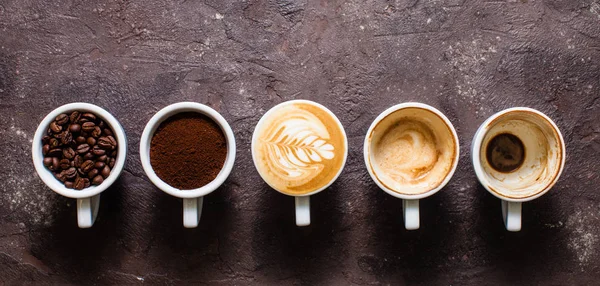 Étapes de préparation du cappuccino — Photo