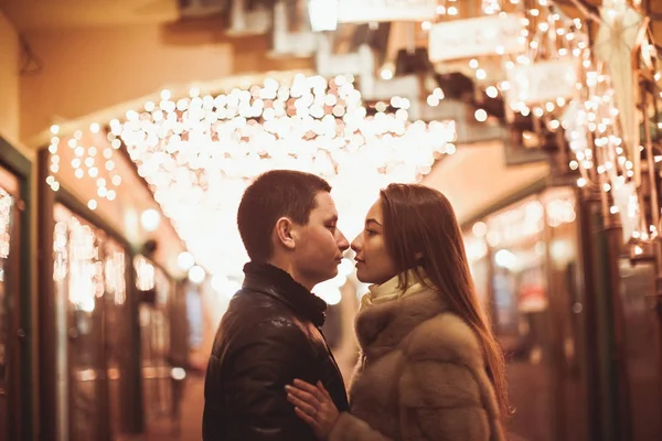 Paar op de straat — Stockfoto
