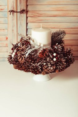 Noel koniler şamdan