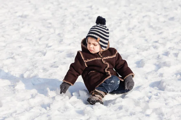 Winter portrait of boy — Stock Photo, Image