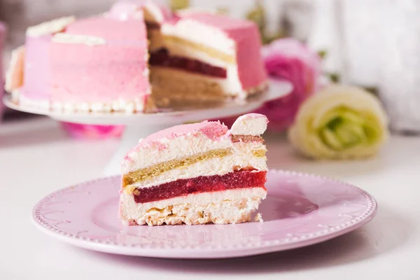 Delicioso pastel francés — Foto de Stock