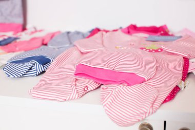 Bebek giyim mağazası