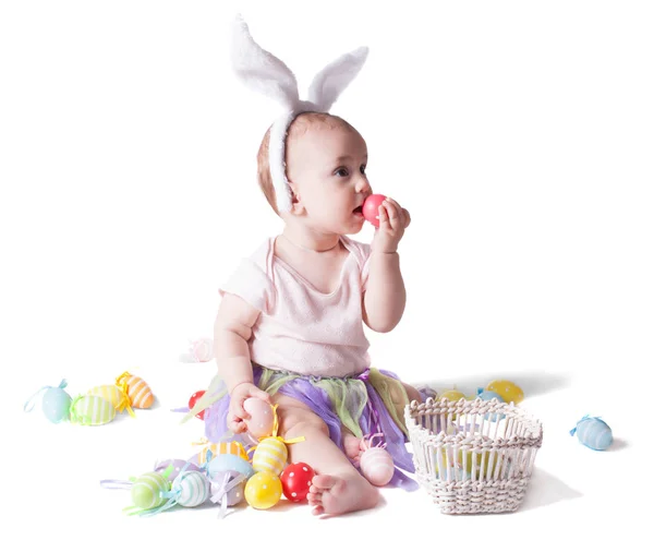 Bambina in un cappello di coniglio — Foto Stock